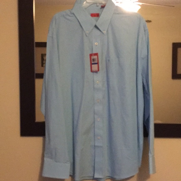 Izod Other - NWT Izod plaid button down shirt